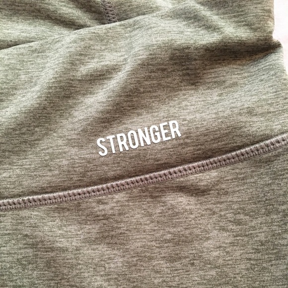 Stronger Label Taiga High Waited Thights - Picture 8 of 9